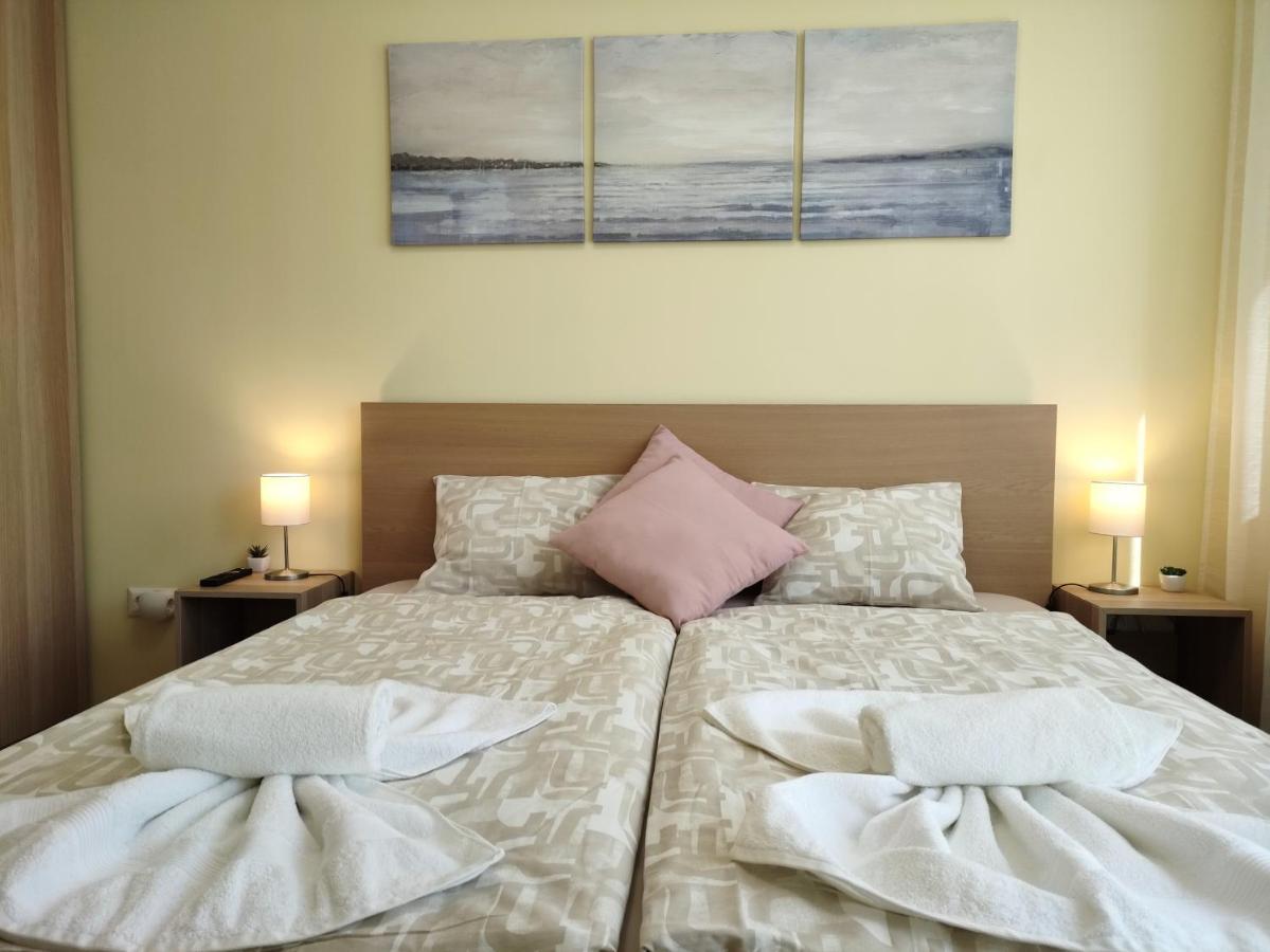 Nest2 Apartments Keszthely Ngoại thất bức ảnh