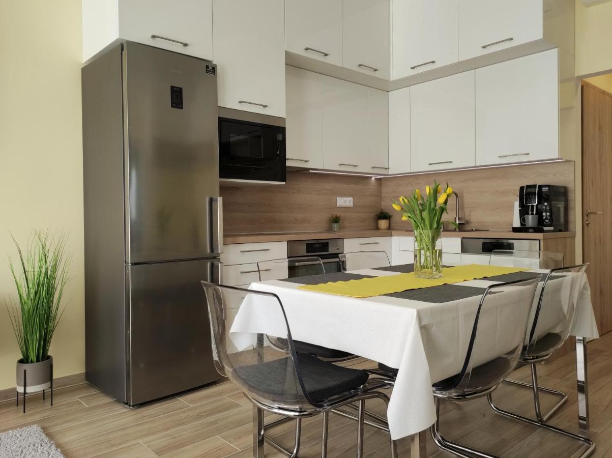 Nest2 Apartments Keszthely Ngoại thất bức ảnh