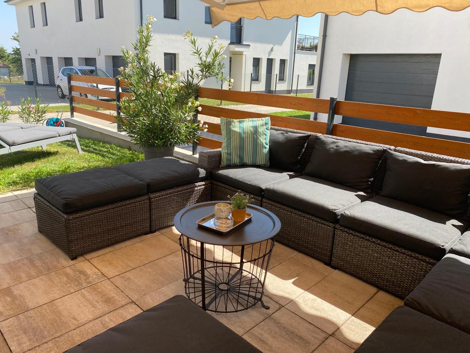 Nest2 Apartments Keszthely Ngoại thất bức ảnh